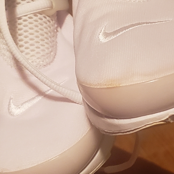 Nike Prestos - Picture 5 of 14